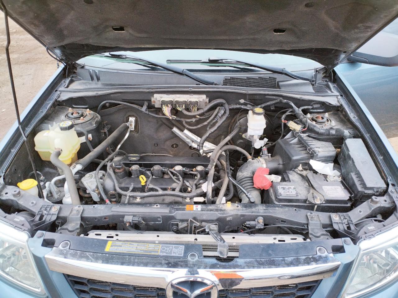 صورة رقم 7 من المزاد - 2010 MAZDA TRIBUTE I مع VIN 4F2CY9C71AKM02022
