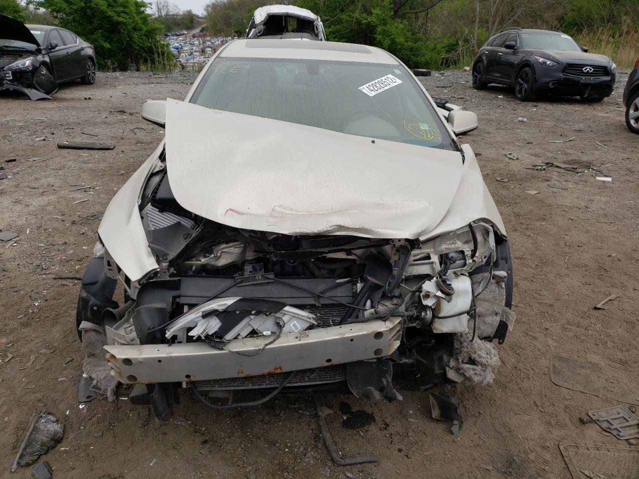 Photo 9 from auction – 2011 CHEVROLET MALIBU 2LT with VIN 1G1ZD5E17BF275044