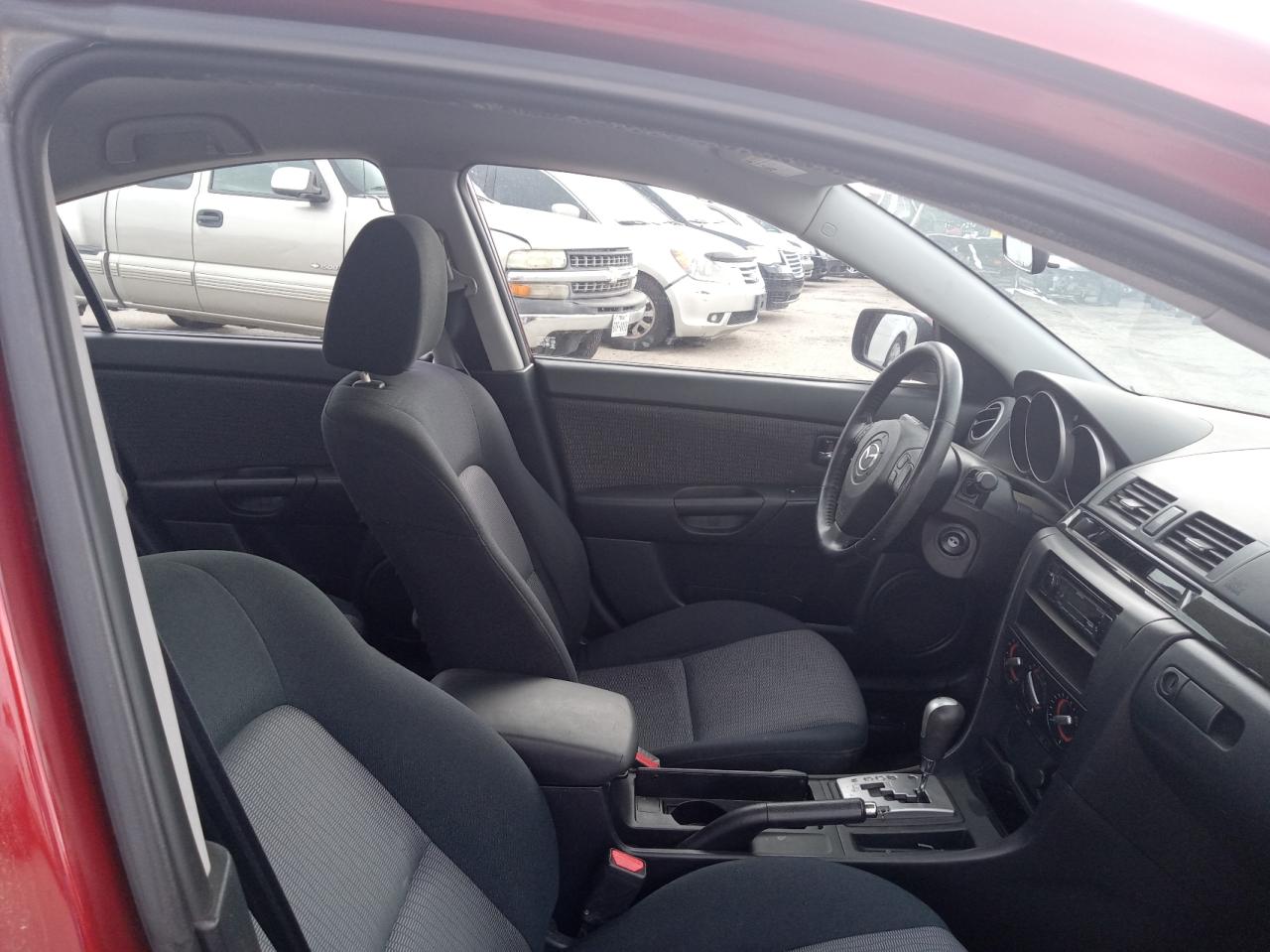 Photo 5 from auction – 2008 MAZDA 3 I with VIN JM1BK32F181142529