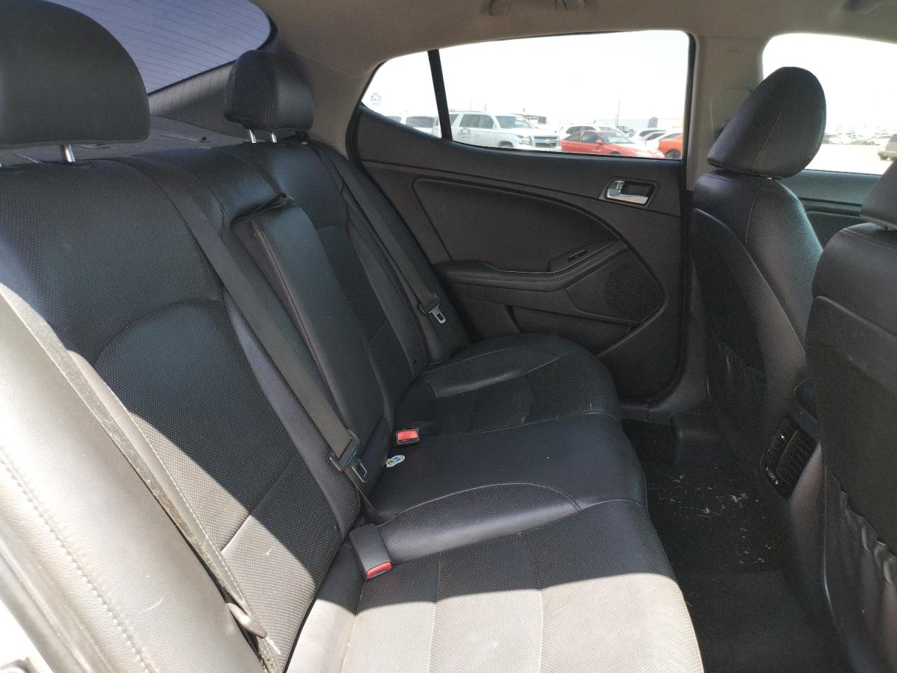 Photo 6 from auction – 2015 KIA OPTIMA SX with VIN 5XXGR4A73FG467489