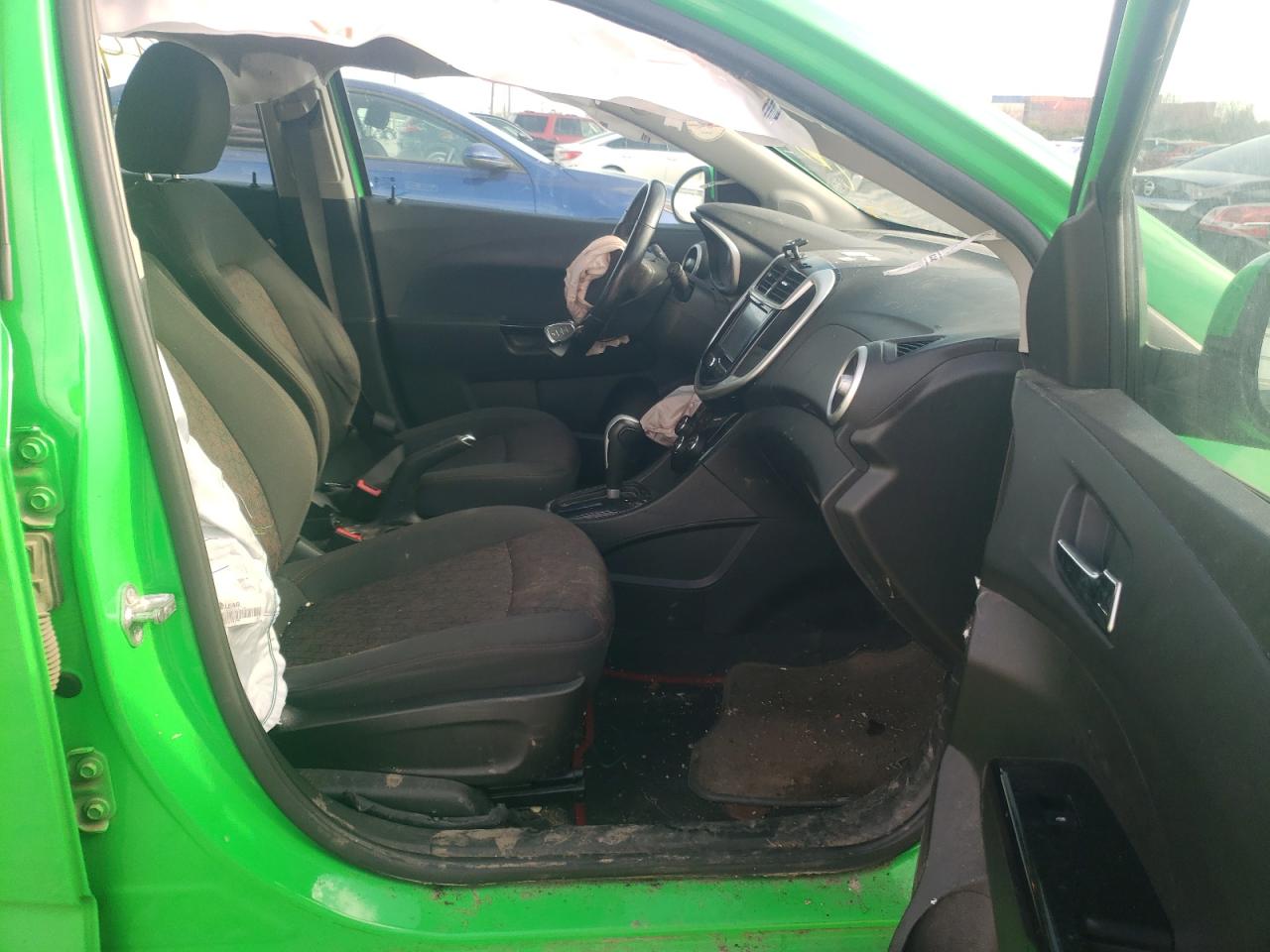 Photo 5 from auction – 2017 CHEVROLET SONIC LT with VIN 1G1JD6SB8H4150526