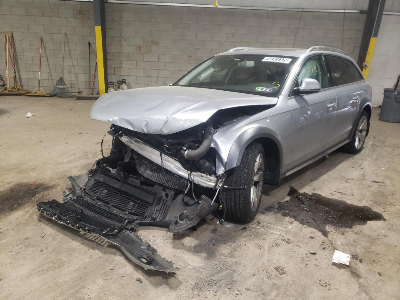 Photo 2 from auction – 2015 AUDI A4 ALLROAD with VIN WA1UFAFL6FA045884