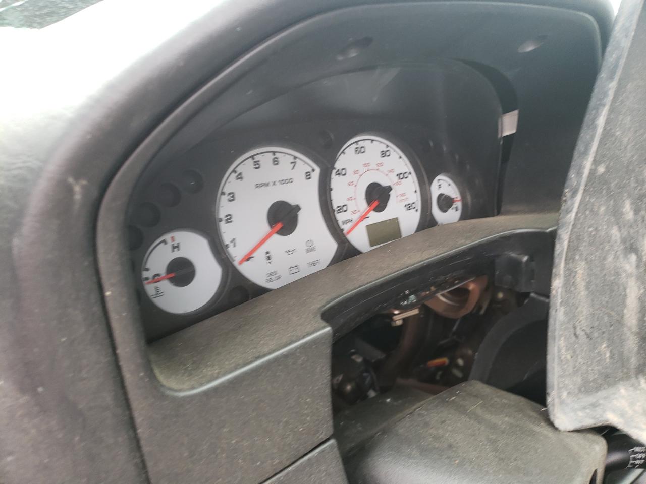 Photo 8 from auction – 2003 FORD ESCAPE LIM with VIN 1FMCU94183KC26543