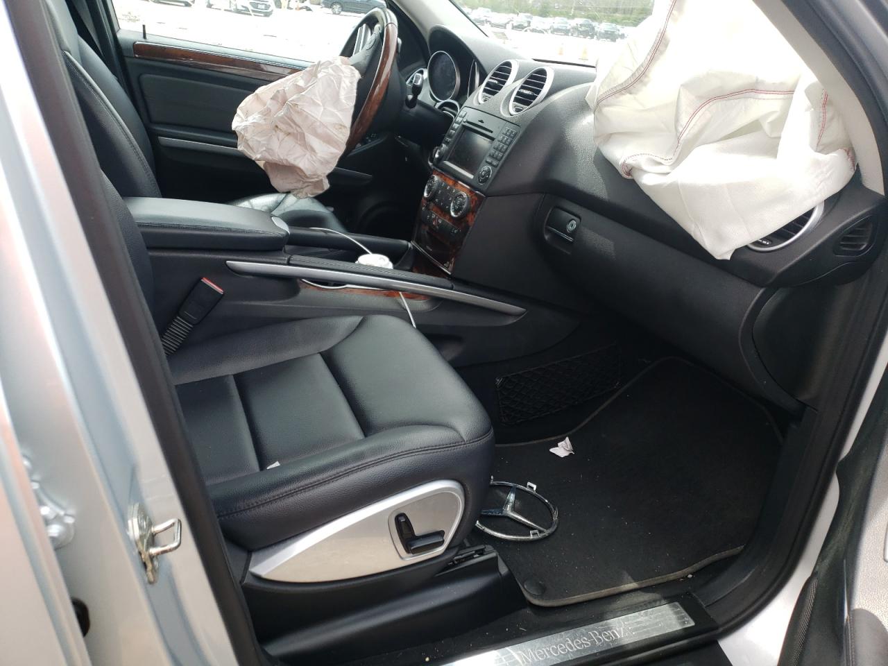 Photo 5 from auction – 2011 MERCEDES-BENZ ML 350 BLU with VIN 4JGBB2FB8BA706715