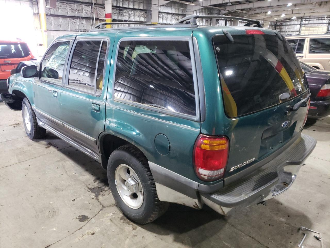 Photo 3 from auction – 1999 FORD EXPLORER with VIN 1FMZU34E2XZB11962