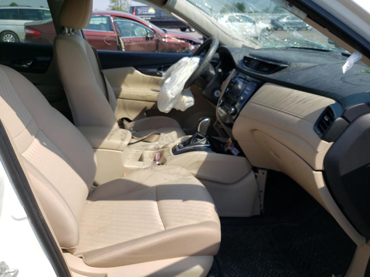 Photo 5 from auction – 2017 NISSAN ROGUE S with VIN KNMAT2MT4HP564832