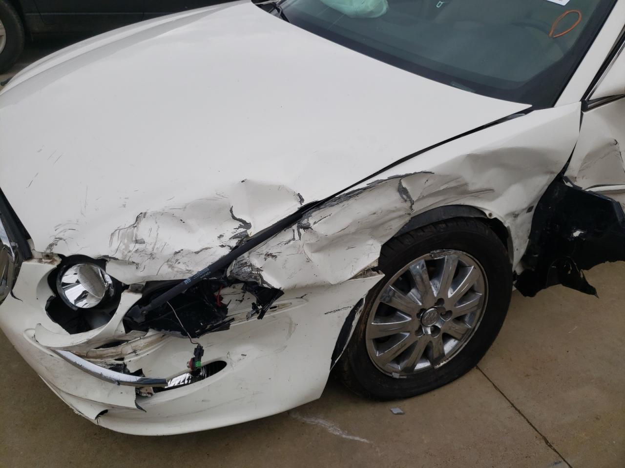 Photo 9 from auction – 2008 BUICK LACROSSE C with VIN 2G4WD582481154174