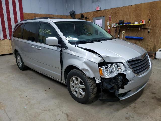 Photo 1 from auction – 2010 CHRYSLER TOWN & COU with VIN 2A4RR5D16AR128998