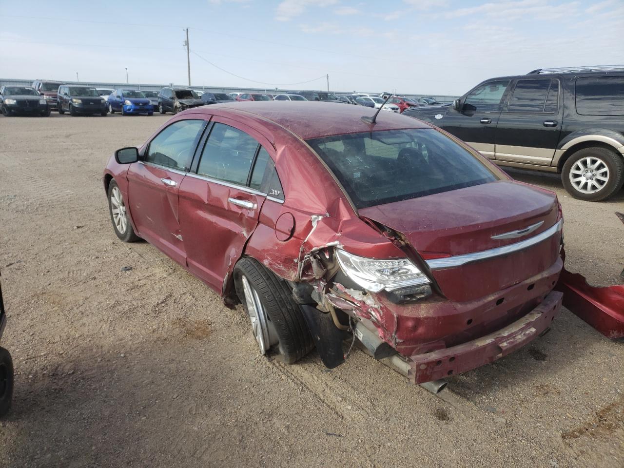 Photo 3 from auction – 2014 CHRYSLER 200 LIMITE with VIN 1C3CCBCG9EN157582