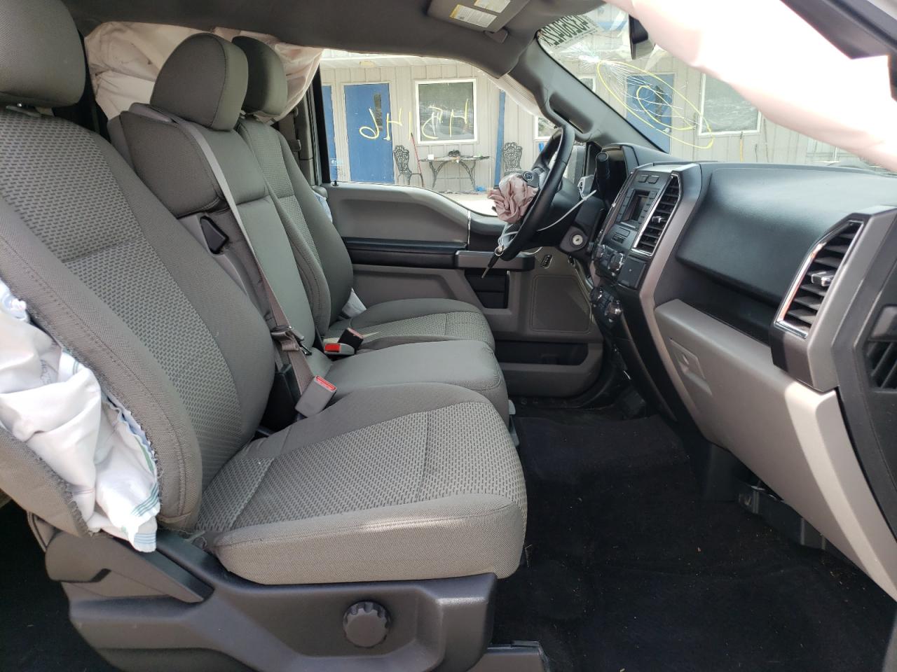 Photo 5 from auction – 2015 FORD F150 SUPER with VIN 1FTFX1EF3FKF21283