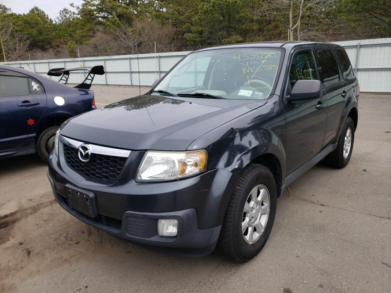 Photo 2 from auction – 2010 MAZDA TRIBUTE I with VIN 4F2CY0C70AKM05585