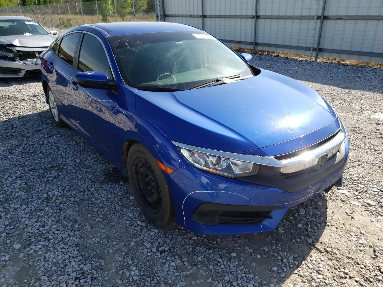 Photo 1 from auction – 2017 HONDA CIVIC LX with VIN 19XFC2F58HE055380