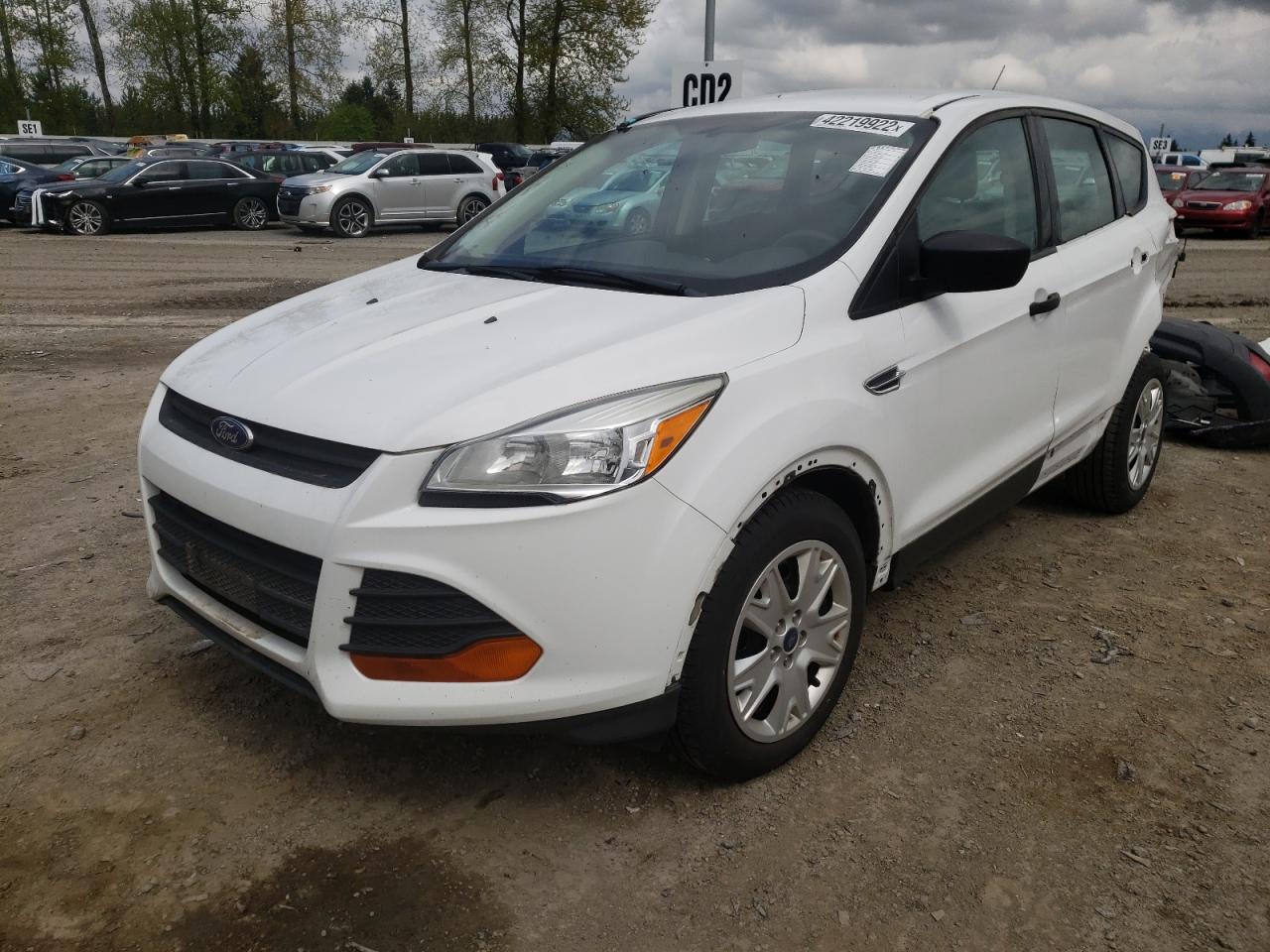 Photo 2 from auction – 2014 FORD ESCAPE S with VIN 1FMCU0F79EUA38523
