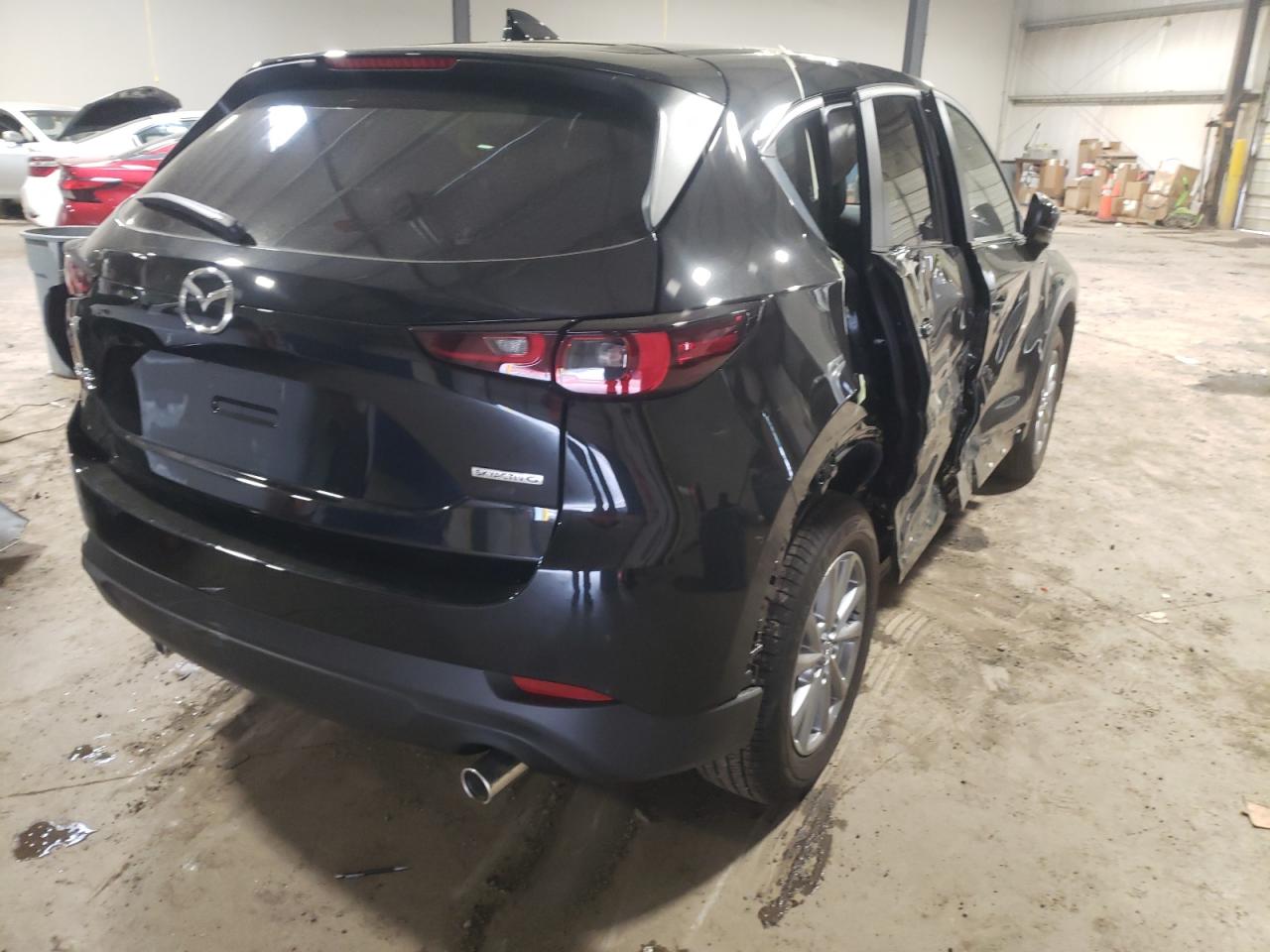 Photo 4 from auction – 2022 MAZDA CX-5 PREFE with VIN JM3KFBCM7N1563363