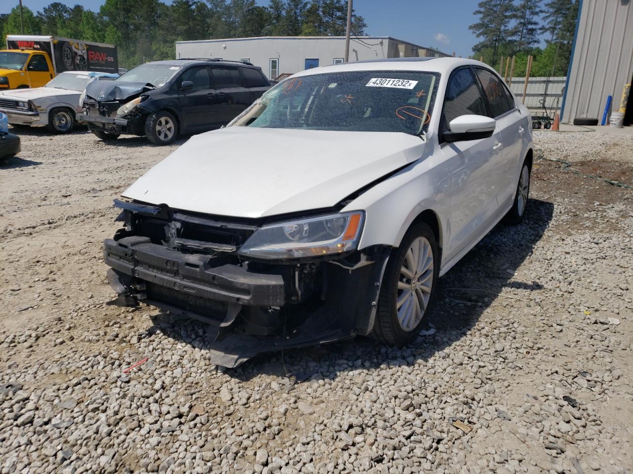 Photo 2 from auction – 2014 VOLKSWAGEN JETTA SEL with VIN 3VWL07AJ4EM211104