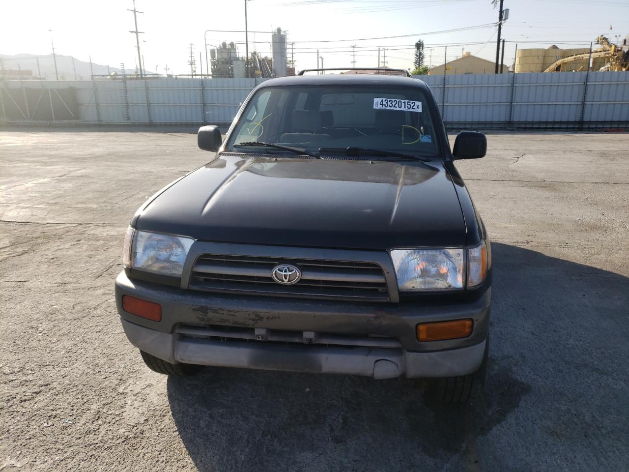 Photo 9 from auction – 1996 TOYOTA 4RUNNER with VIN JT3GM84R4T0002272