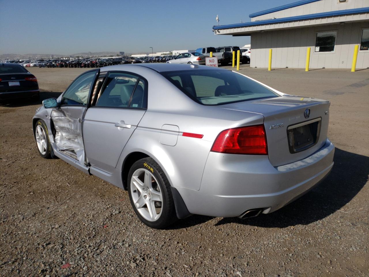 Photo 3 from auction – 2004 ACURA TL with VIN 19UUA66244A010087