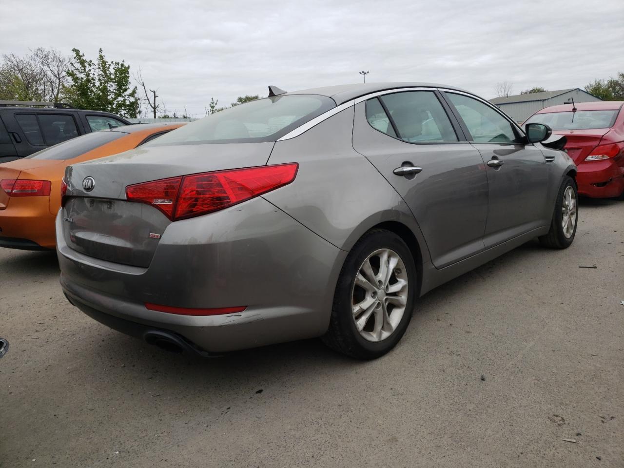Photo 4 from auction – 2013 KIA OPTIMA LX with VIN 5XXGM4A74DG135637