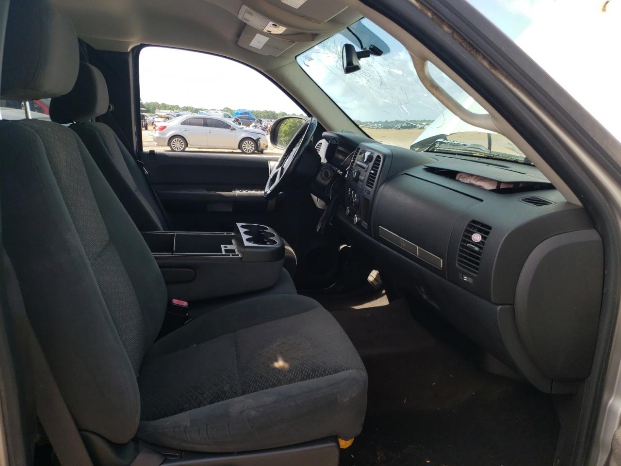 Photo 5 from auction – 2007 CHEVROLET SILVERADO with VIN 2GCEC19C871615779