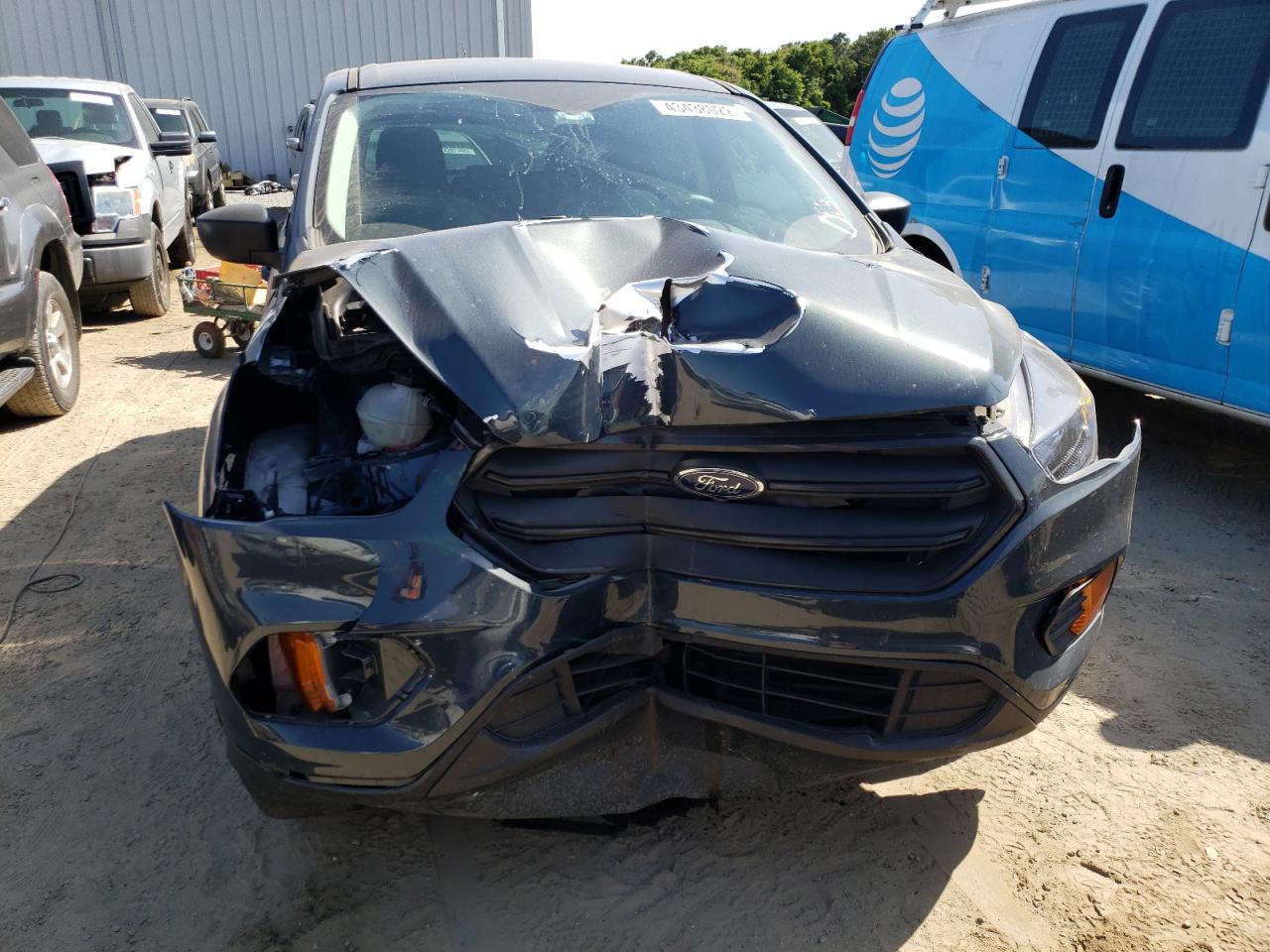 Photo 9 from auction – 2019 FORD ESCAPE S with VIN 1FMCU0F70KUA22948