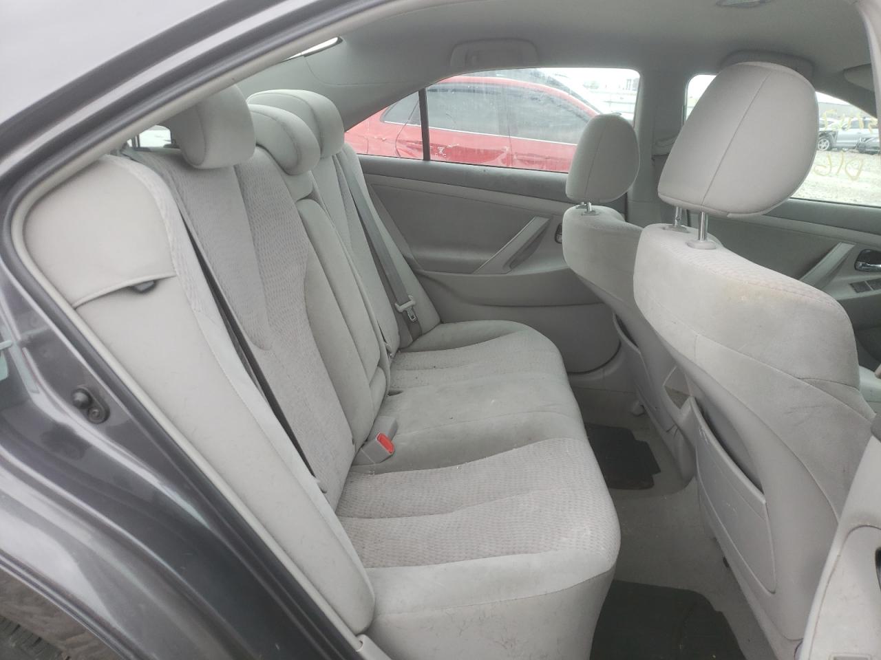 Photo 6 from auction – 2011 TOYOTA CAMRY BASE with VIN 4T4BF3EK2BR197138