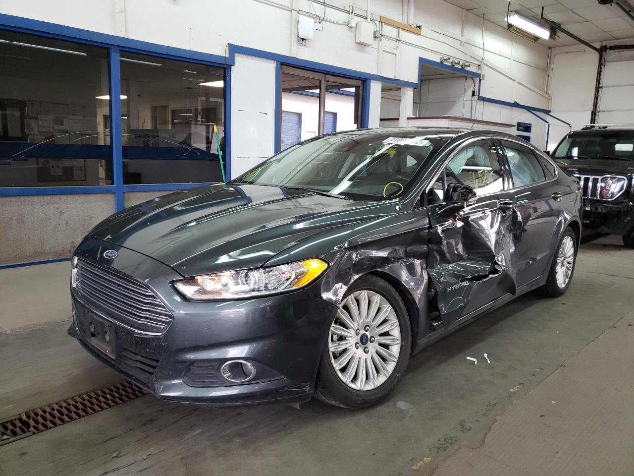 صورة رقم 2 من المزاد - 2016 FORD FUSION SE مع VIN 3FA6P0LU1GR196566