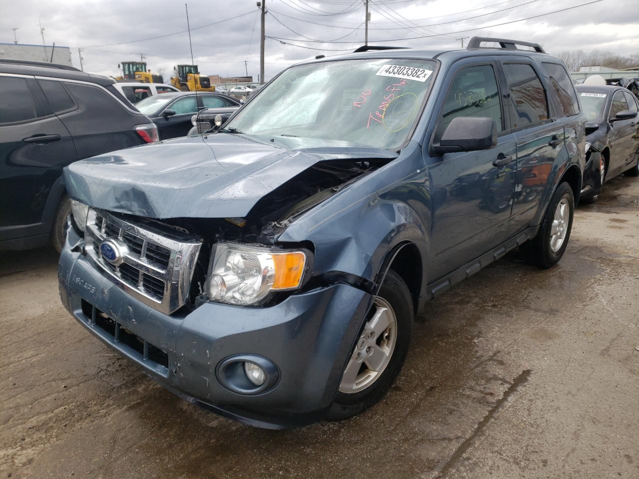 Photo 2 from auction – 2011 FORD ESCAPE XLT with VIN 1FMCU0D76BKB44258