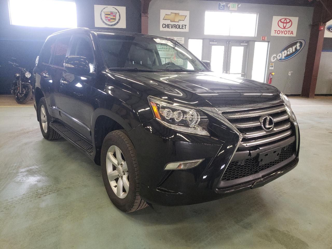 LEXUS GX 460 2015 with VIN JTJBM7FX5F5092192 - Photo from auction