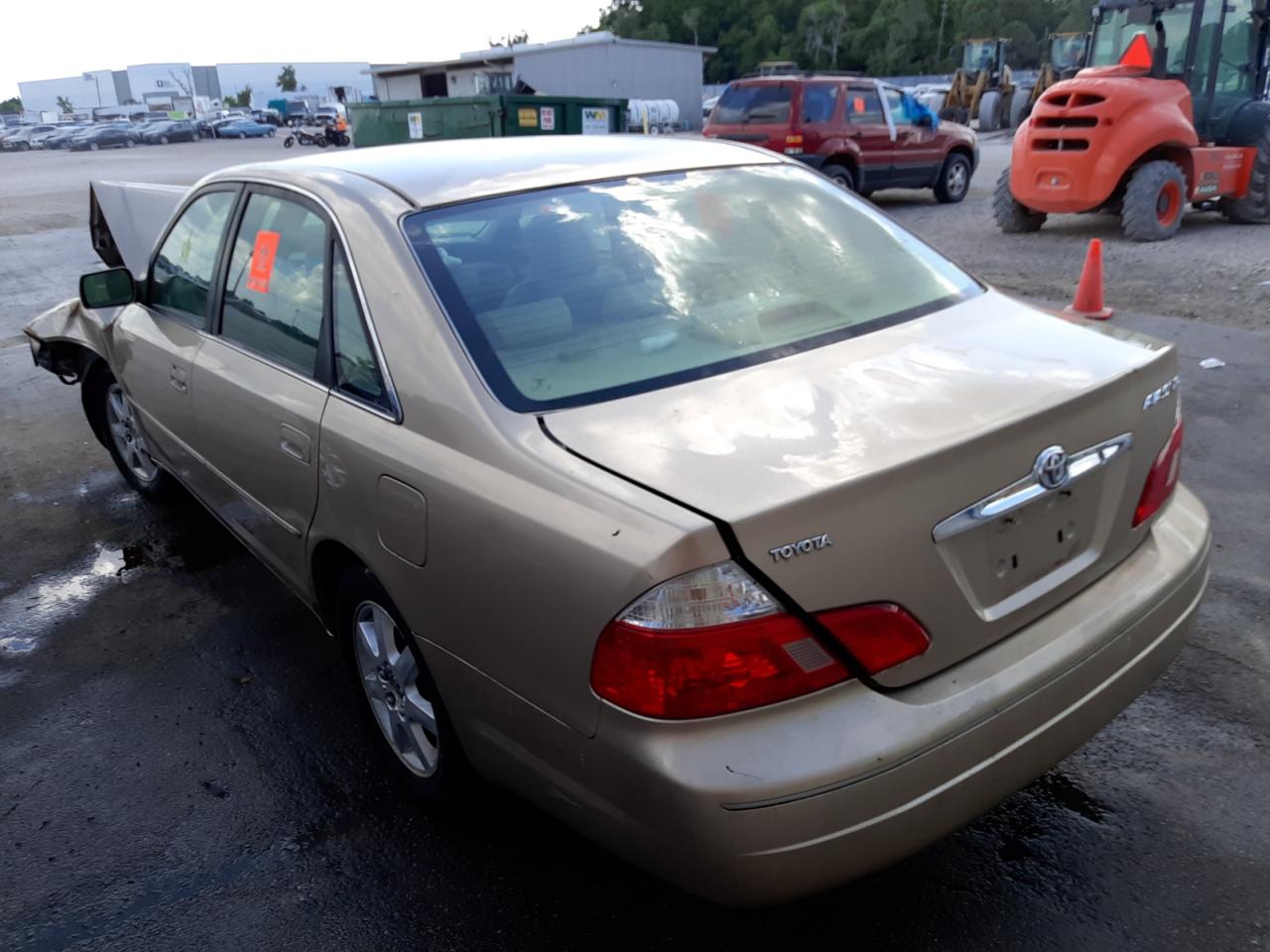 Photo 3 from auction – 2003 TOYOTA AVALON XL with VIN 4T1BF28B13U284675