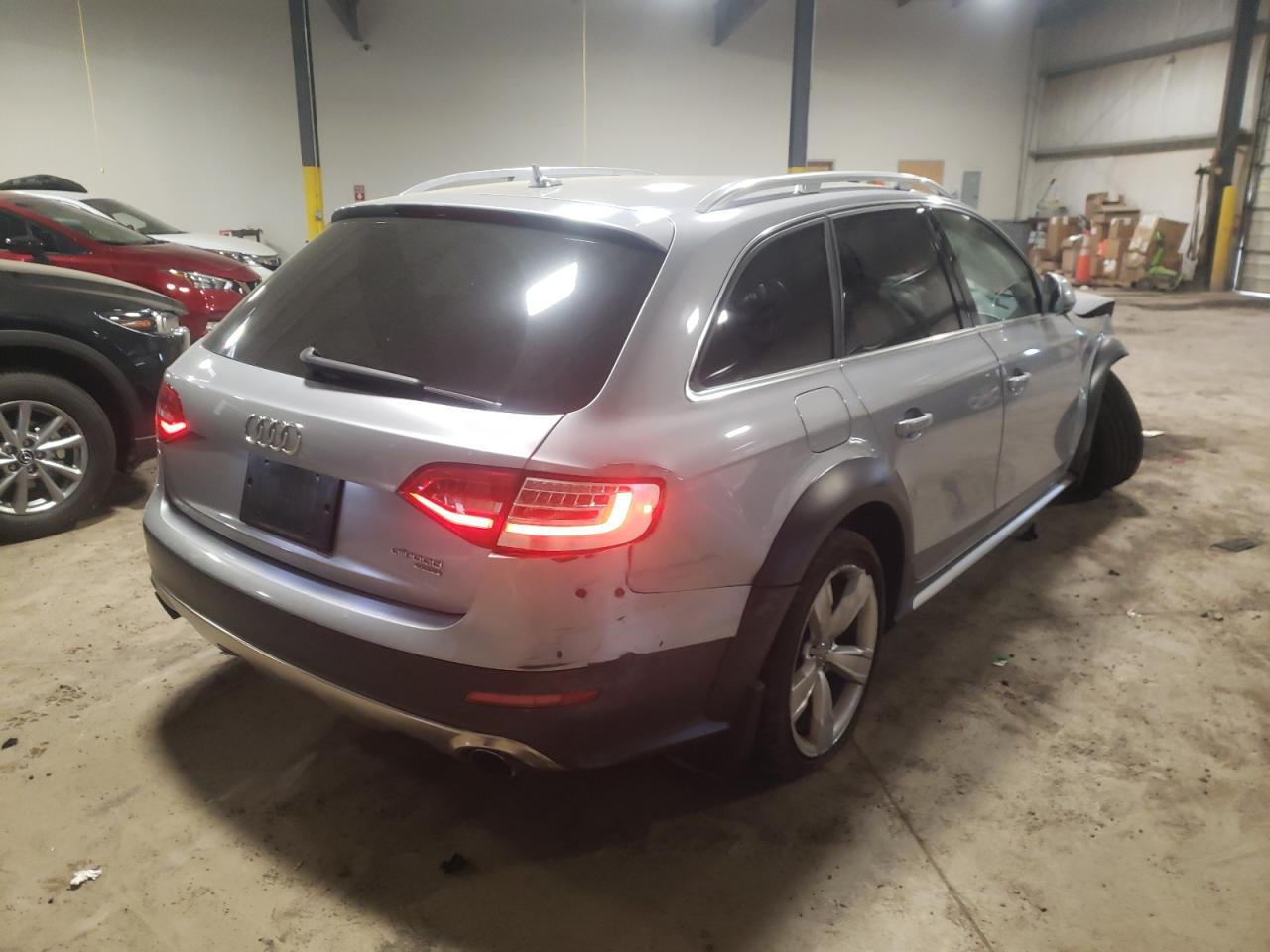 Photo 4 from auction – 2015 AUDI A4 ALLROAD with VIN WA1UFAFL6FA045884
