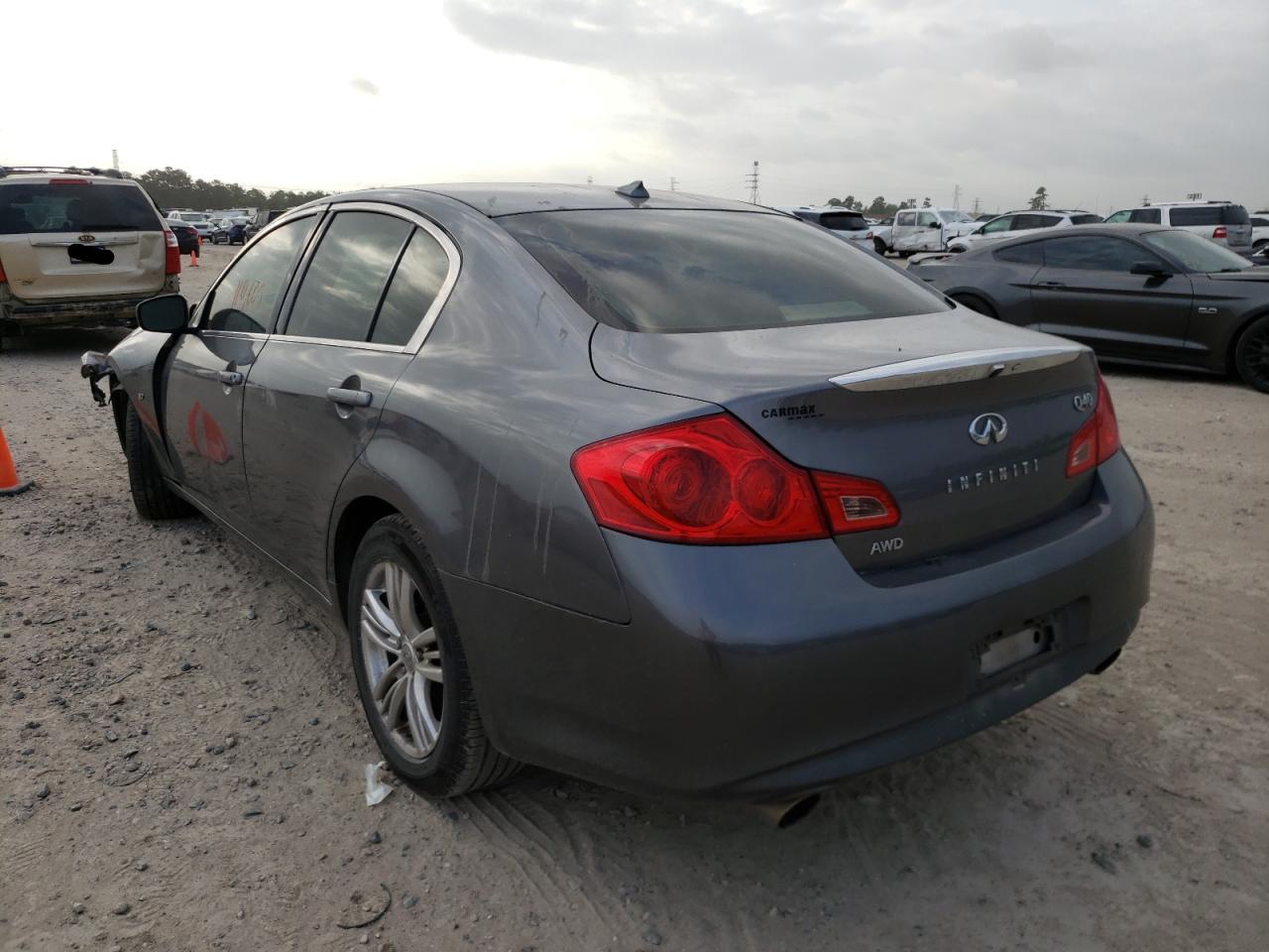 Photo 3 from auction – 2015 INFINITI Q40 with VIN JN1CV6AR9FM520412