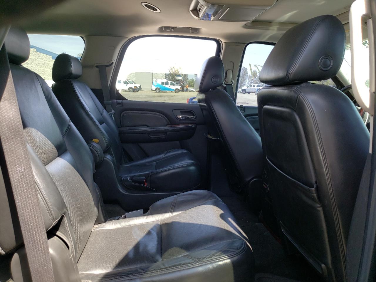 Photo 6 from auction – 2008 CADILLAC ESCALADE L with VIN 1GYEC63838R112780