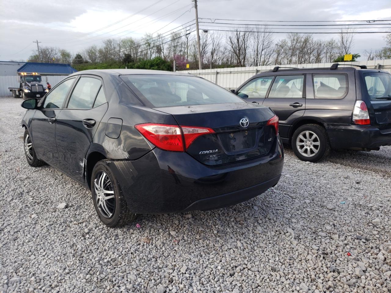 Photo 3 from auction – 2017 TOYOTA COROLLA L with VIN 2T1BURHE6HC810770