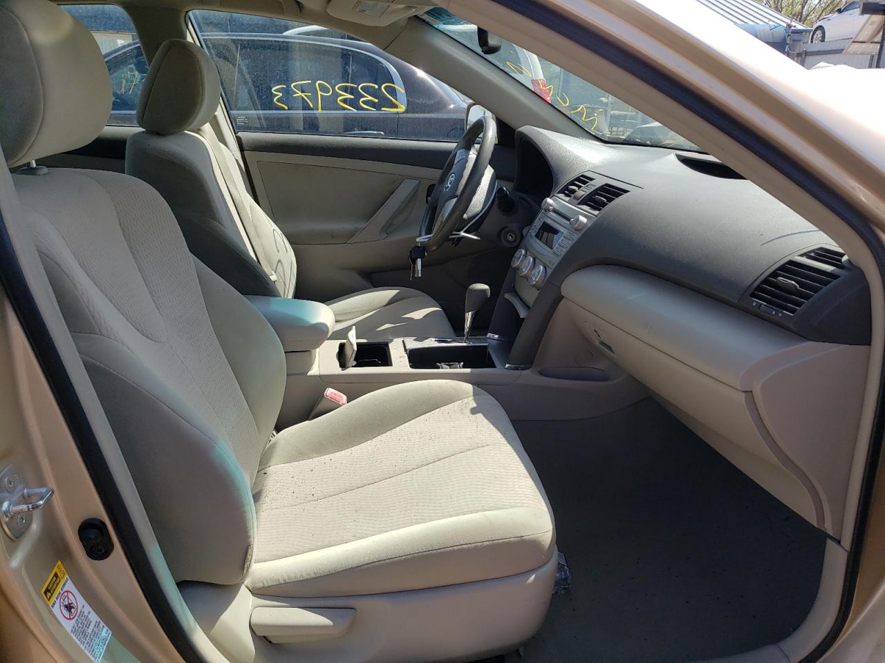 Zdjęcie 5 z aukcji – 2010 TOYOTA CAMRY BASE z VIN 4T4BF3EK5AR047569