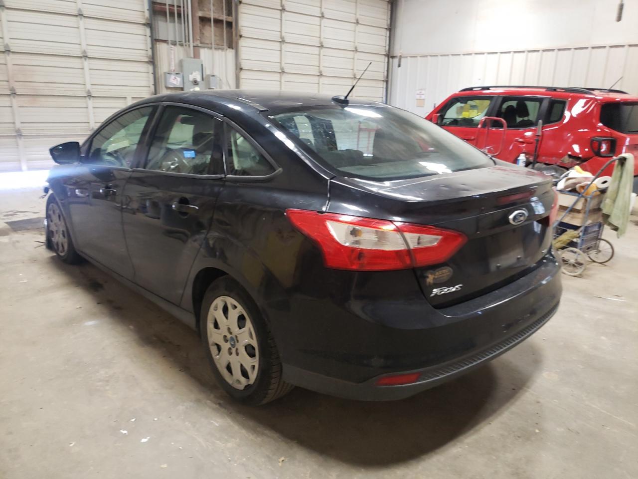 Photo 3 from auction – 2012 FORD FOCUS SE with VIN 1FAHP3F29CL131929