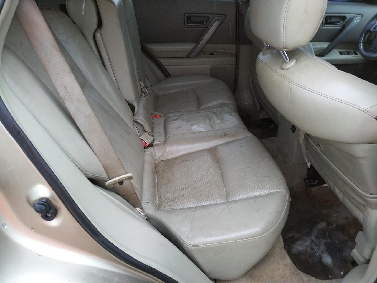 Photo 6 from auction – 2004 INFINITI FX35 with VIN JNRAS08W04X211865