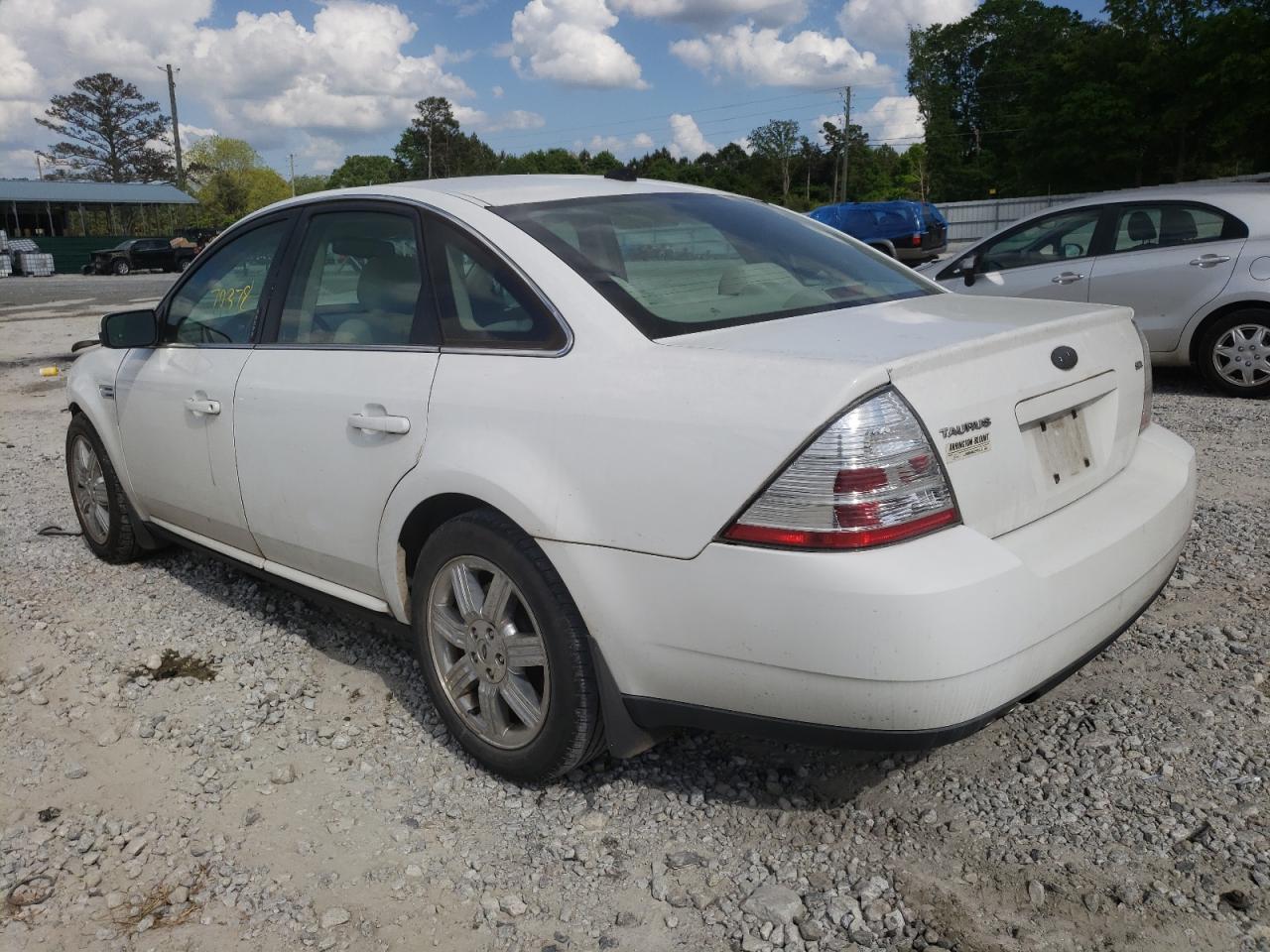 Photo 3 from auction – 2008 FORD TAURUS SEL with VIN 1FAHP24W18G142035