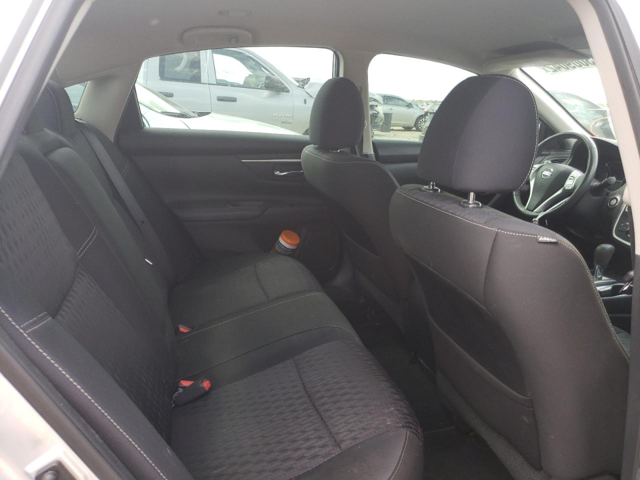 Photo 6 from auction – 2017 NISSAN ALTIMA 2.5 with VIN 1N4AL3AP1HC199035