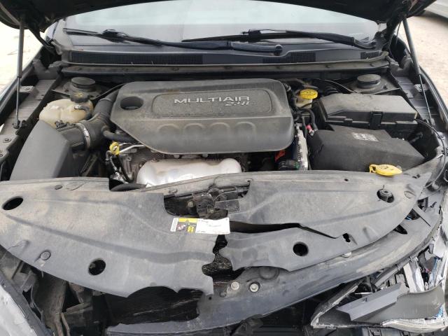 Photo 7 from auction – 2015 CHRYSLER 200 with VIN 1C3CCCBB3FN756135