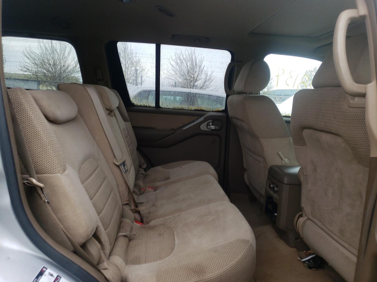 Photo 6 from auction – 2005 NISSAN PATHFINDER with VIN 5N1AR18WX5C781457
