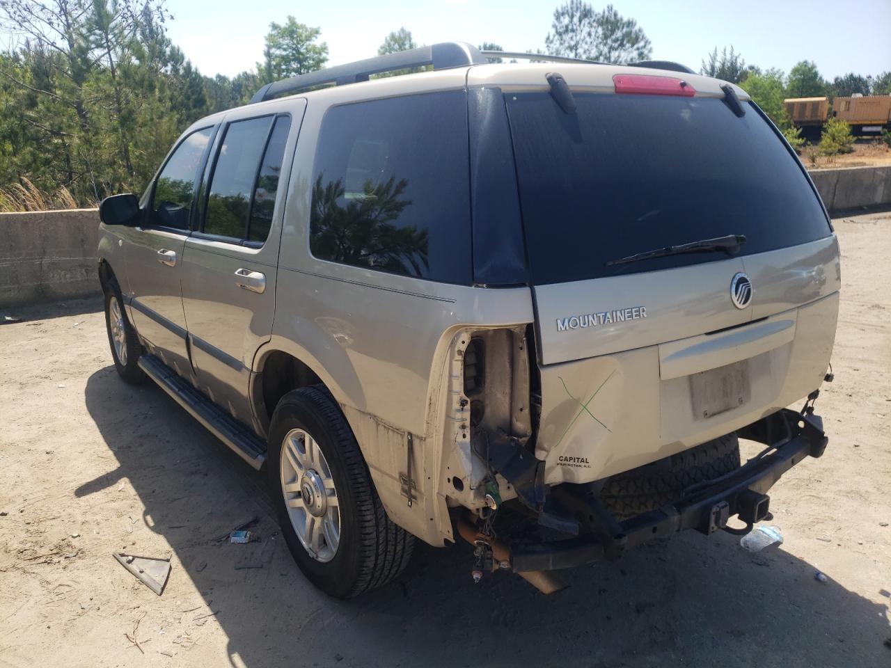 Photo 3 from auction – 2005 MERCURY MOUNTAINEE with VIN 4M2ZU66K05UJ02027