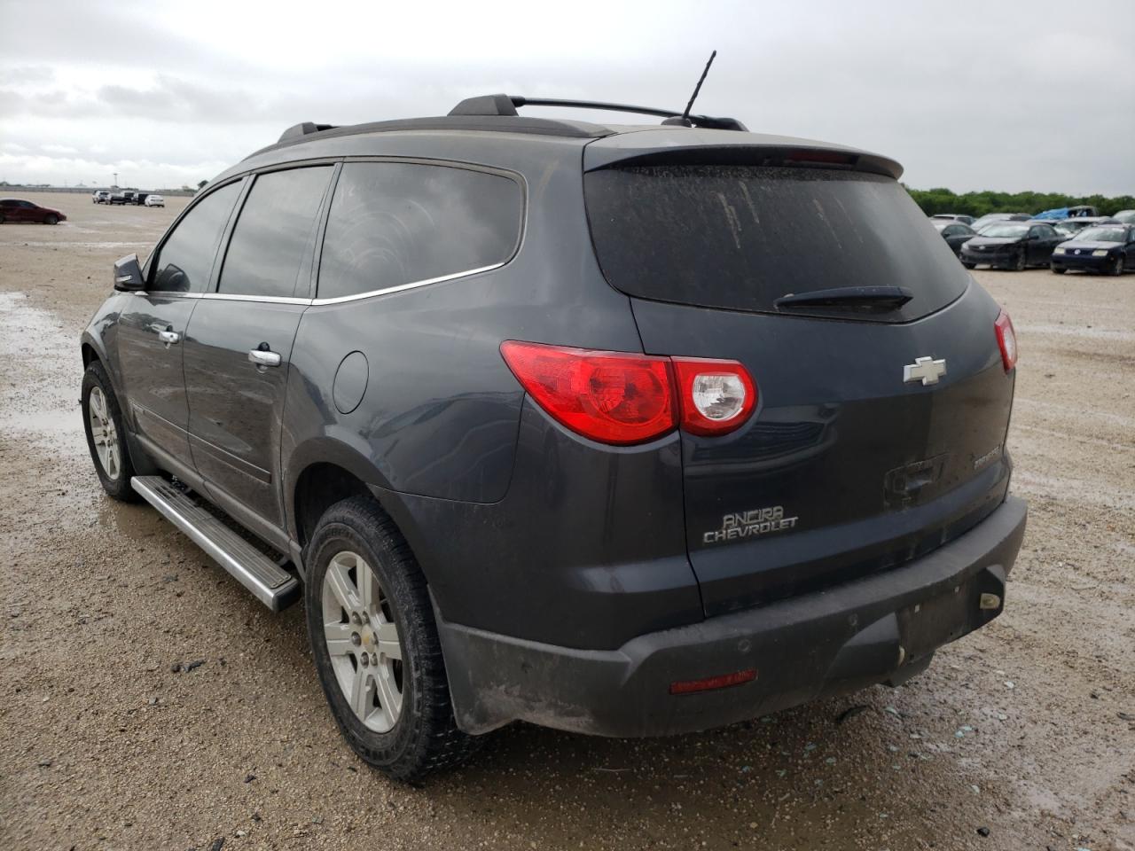 Photo 3 from auction – 2009 CHEVROLET TRAVERSE L with VIN 1GNER23D99S181503