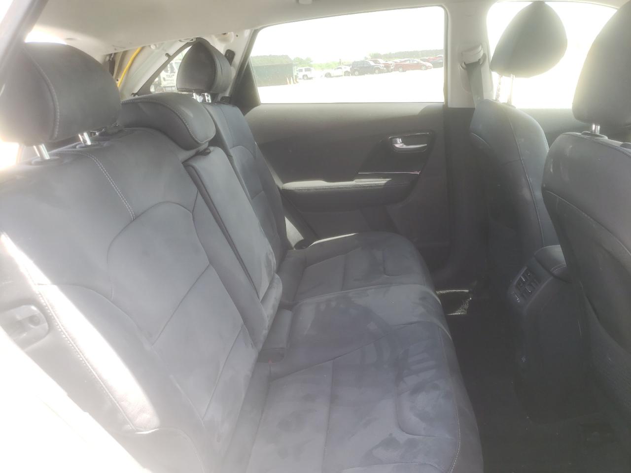 Photo 6 from auction – 2019 KIA NIRO TOURI with VIN KNDCE3LC5K5221783