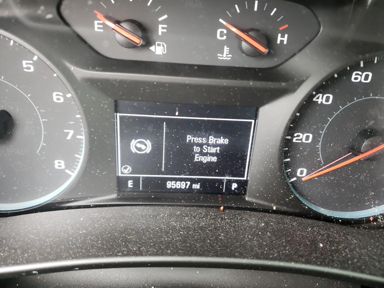 Photo 13 from auction – 2018 CHEVROLET EQUINOX LS with VIN 3GNAXHEV0JS503953