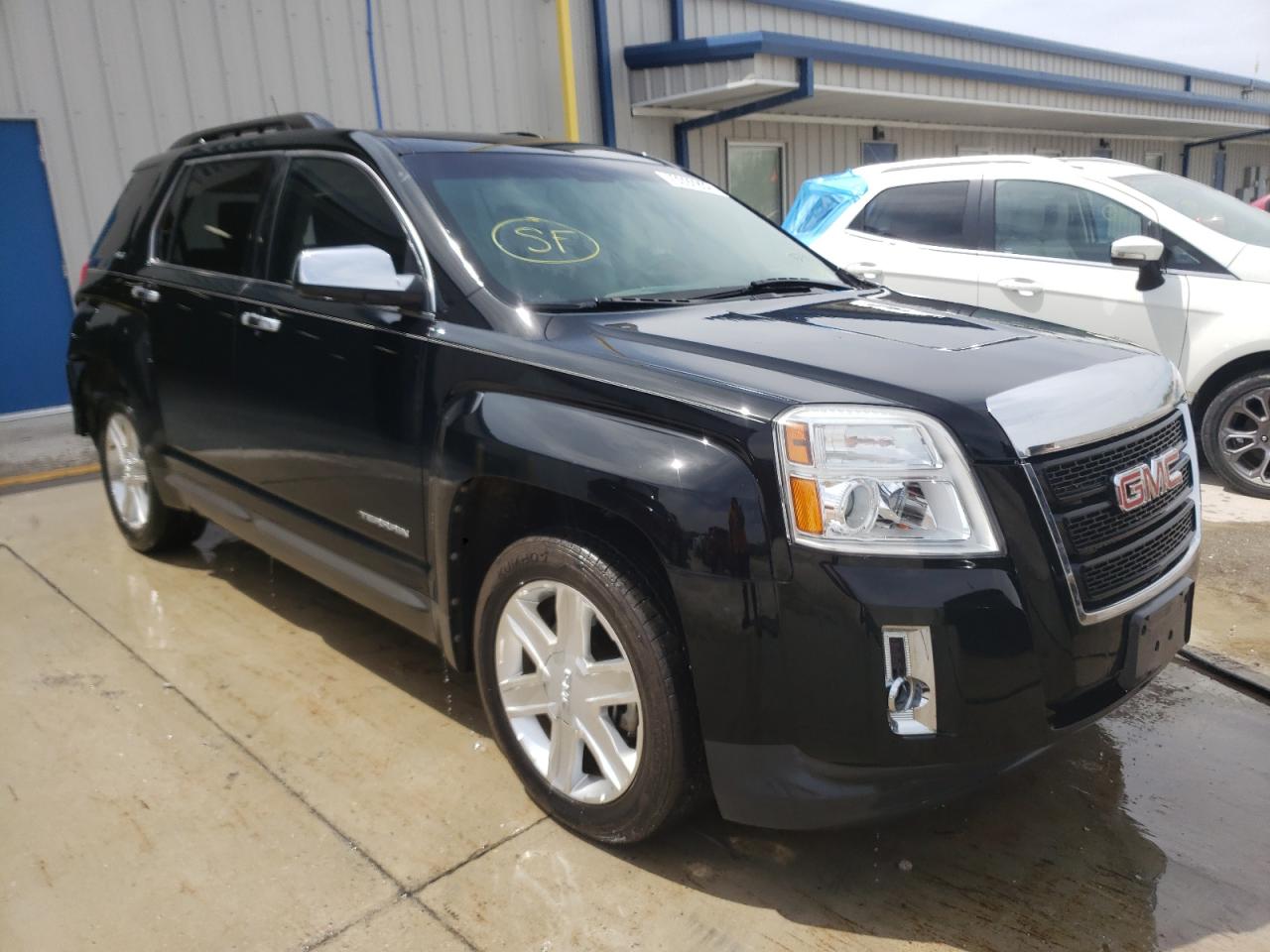 GMC TERRAIN SL 2011 with VIN 2CTALUEC9B6423468 - Photo from auction