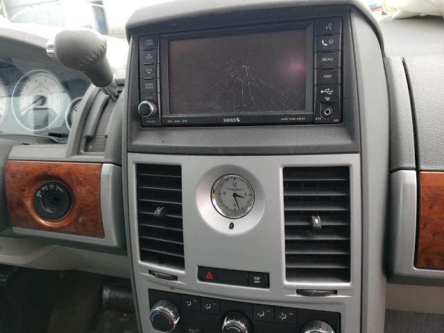 Photo 9 from auction – 2008 CHRYSLER TOWN & COU with VIN 2A8HR54P58R767950