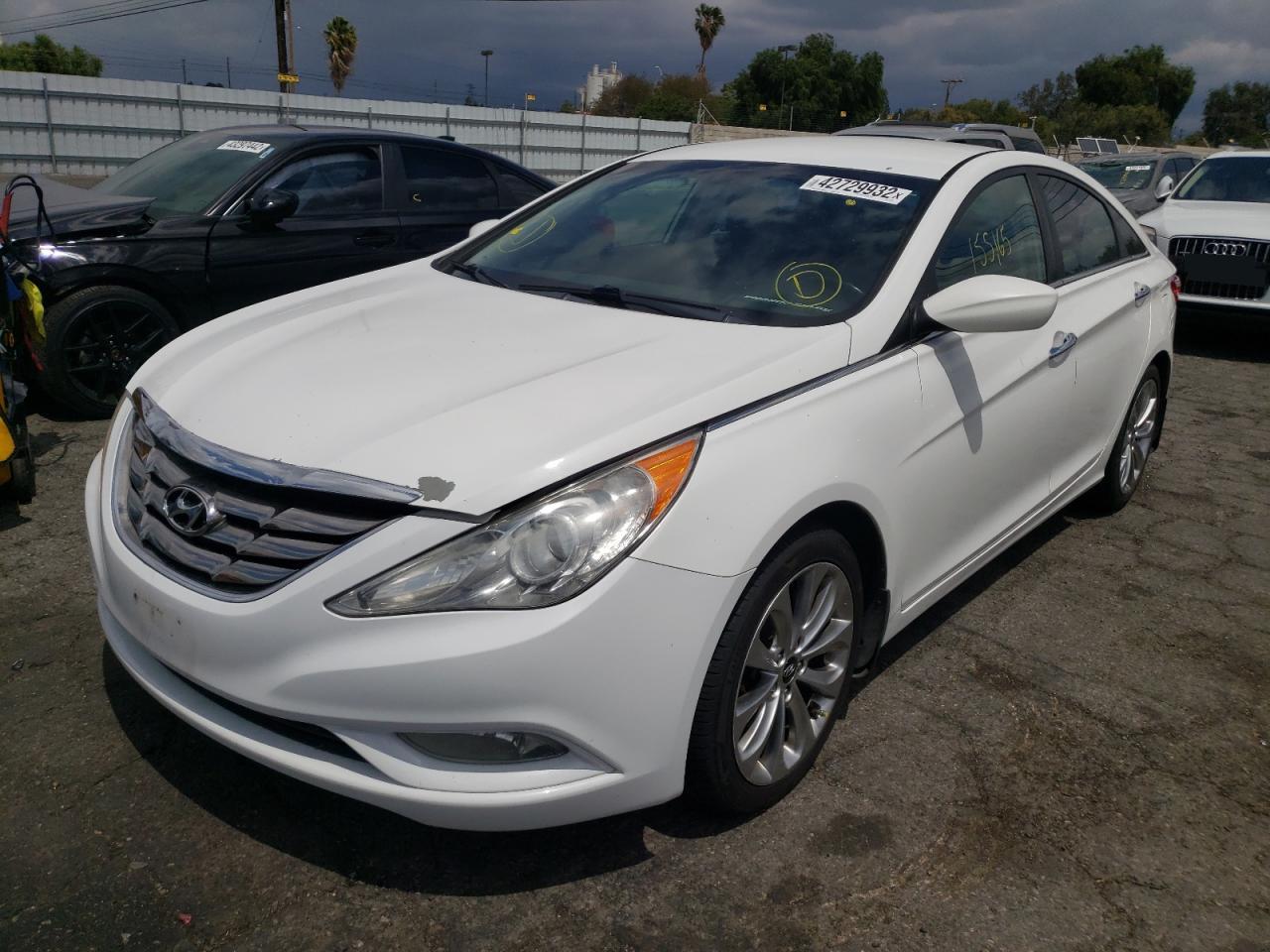 Photo 2 from auction – 2013 HYUNDAI SONATA SE with VIN 5NPEC4AC4DH701288