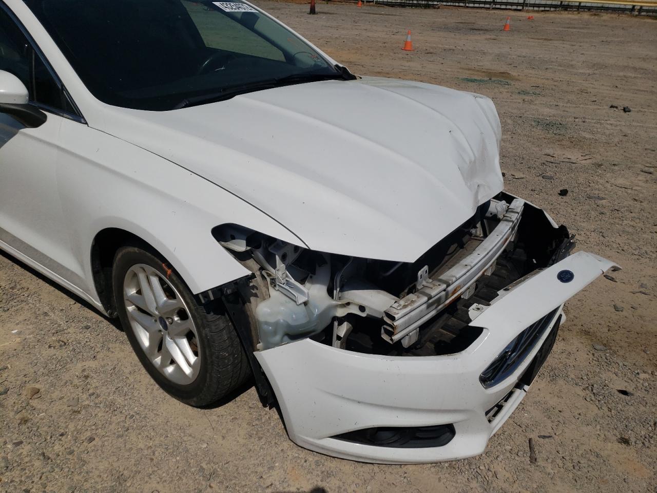 Photo 9 from auction – 2014 FORD FUSION SE with VIN 3FA6P0HD8ER113995