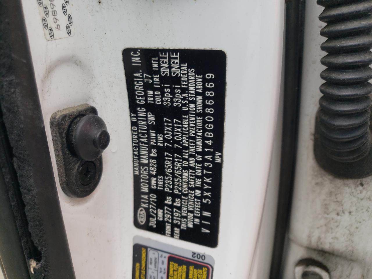 Photo 10 from auction – 2011 KIA SORENTO BA with VIN 5XYKT3A14BG086869