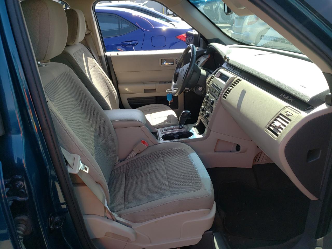 Photo 5 from auction – 2011 FORD FLEX SE with VIN 2FMGK5BC2BBD08636